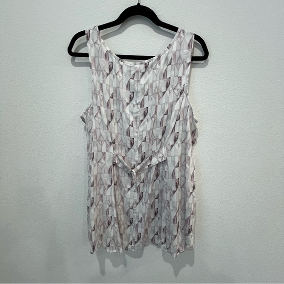 Nwt torrid sleeveless top adjustable waist size xl - Picture 5 of 10